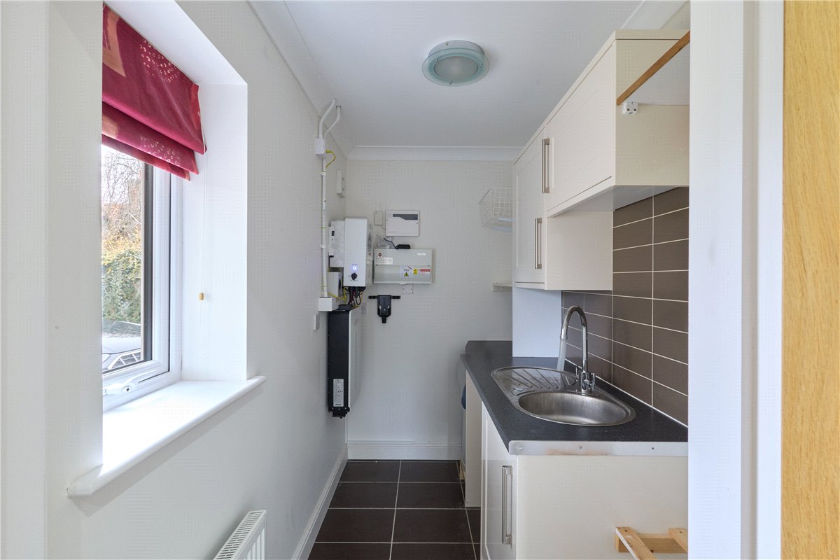 3 bedroom bungalow, High Street, Waterbeach CB25 - Available