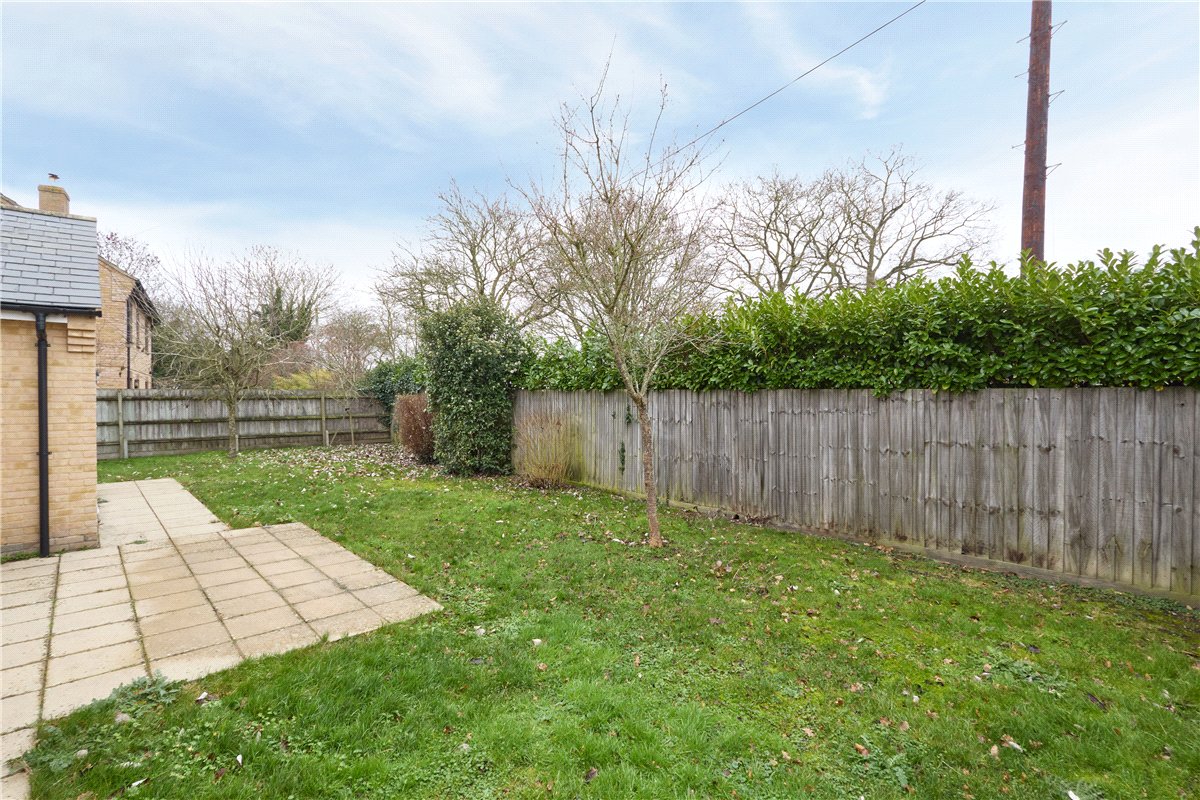 3 bedroom bungalow, High Street, Waterbeach CB25 - Available