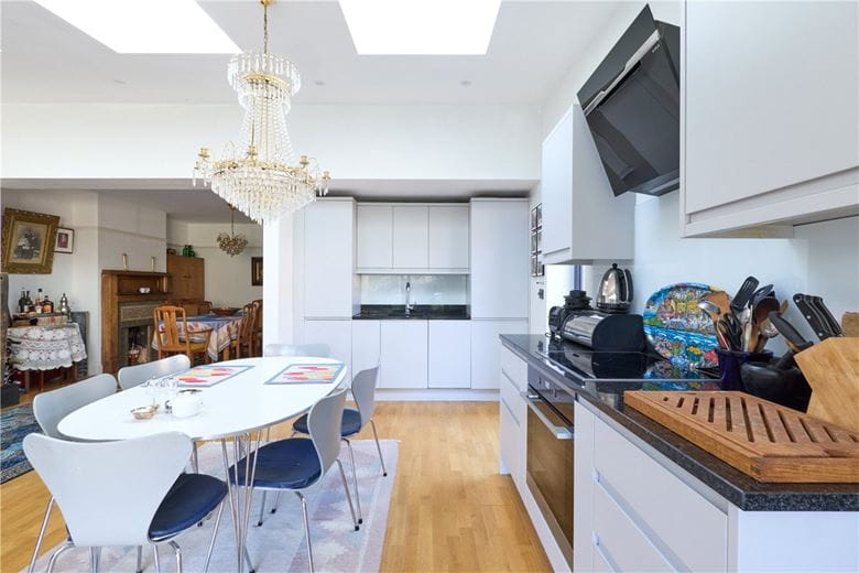 3 bedroom house, Orchard Avenue, Cambridge CB4 - Available