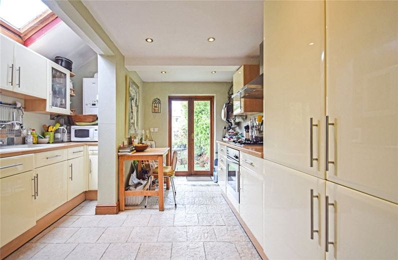 3 bedroom house, Petworth Street, Cambridge CB1 - Available