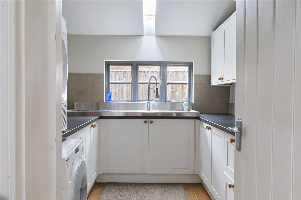 5 bedroom house, Station Road, Histon CB24 - Available