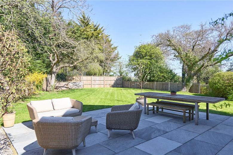 4 bedroom house, Cambridge Road, Oakington CB24 - Available