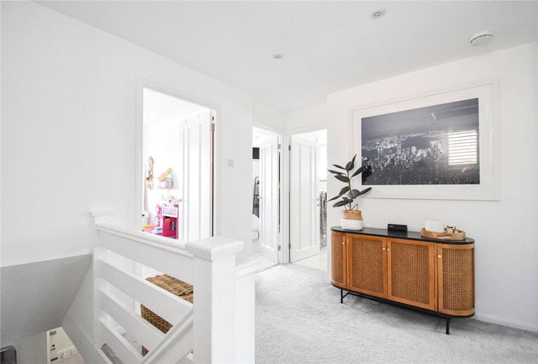 4 bedroom house, Dwyer Joyce Close, Histon CB24 - Sold