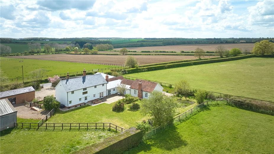 4 bedroom house, Upend, Newmarket CB8 - Available