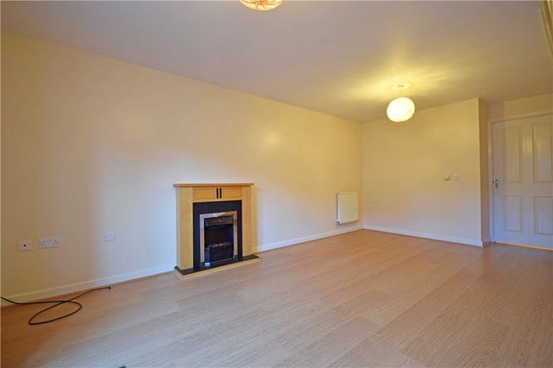 2 bedroom house, Duddle Drive, Longstanton CB24