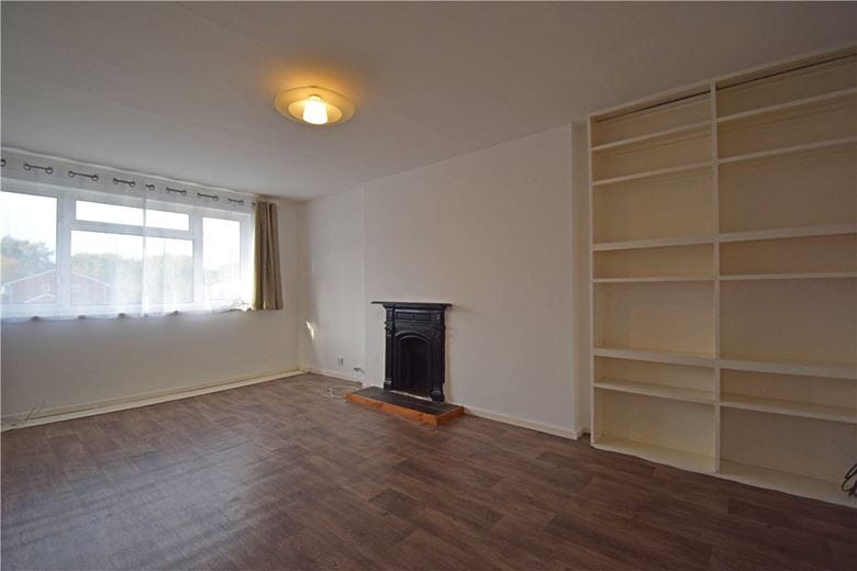 2 bedroom flat, Chatsworth Avenue, Cambridge CB4