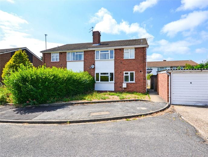 2 bedroom flat, Chatsworth Avenue, Cambridge CB4