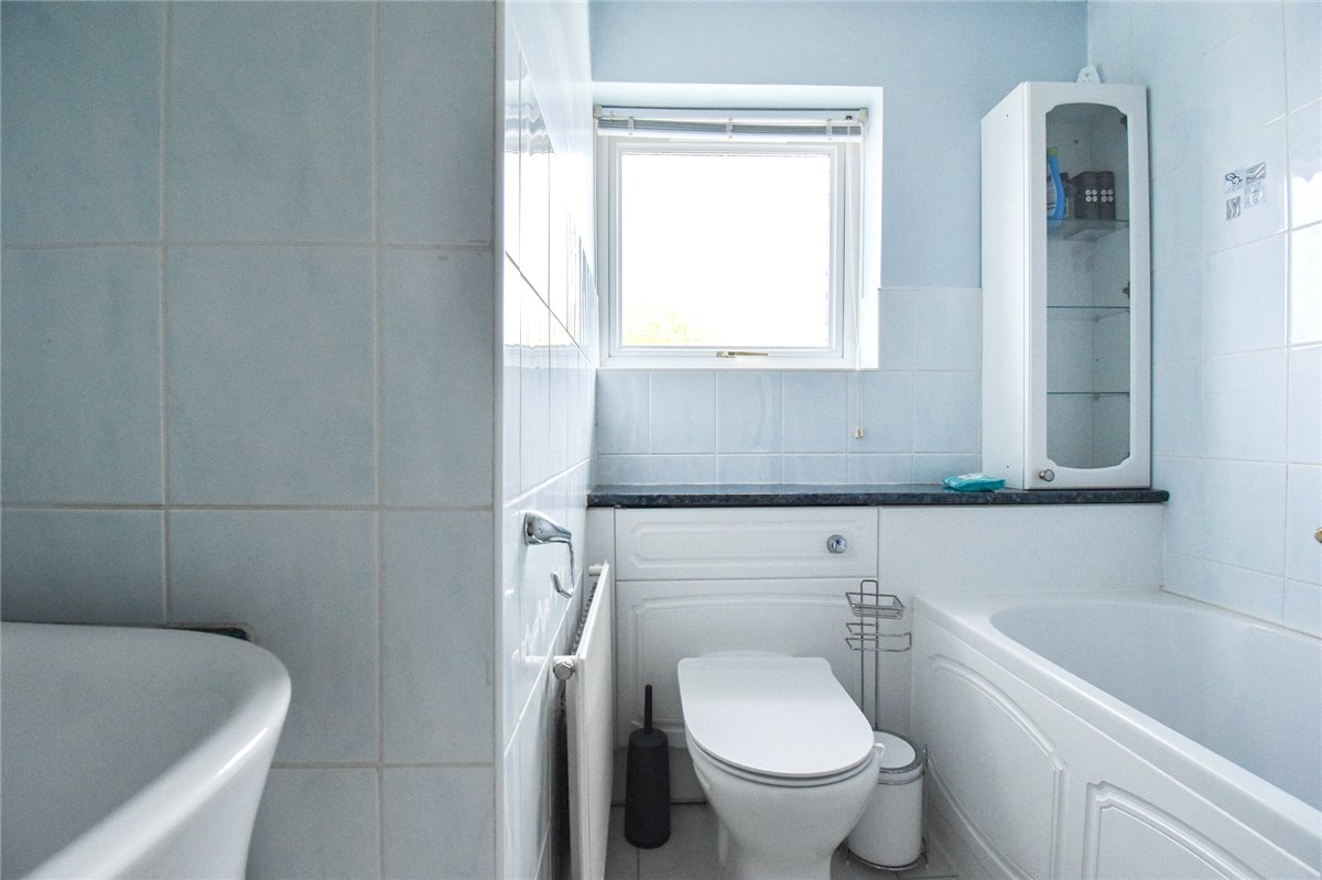 4 bedroom house, Rowan Avenue, Sawston CB22 - Let Agreed