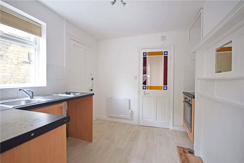 1 bedroom flat, Carlyle Road, Cambridge CB4