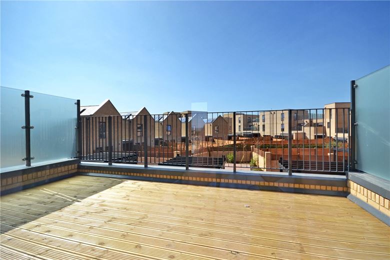 4 bedroom house, Whittle Avenue, Trumpington CB2 - Let Agreed