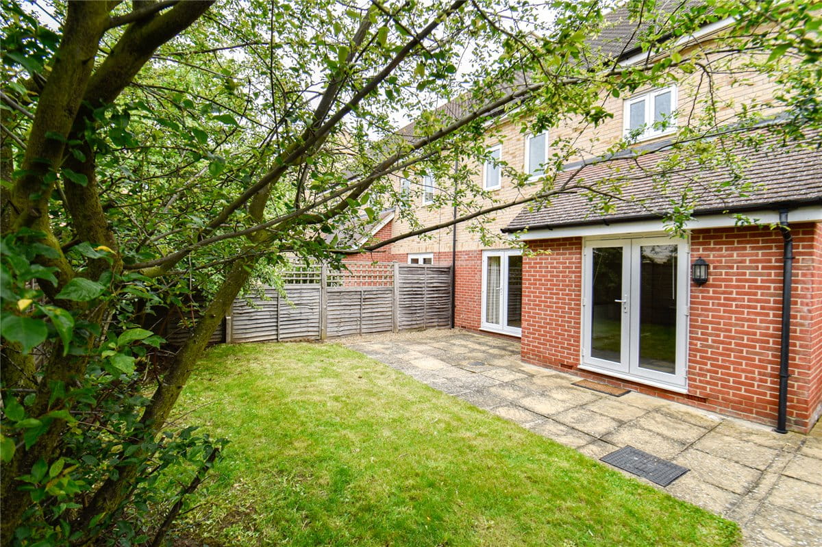 3 bedroom house, Foxglove Way, Cambridge CB4 - Available