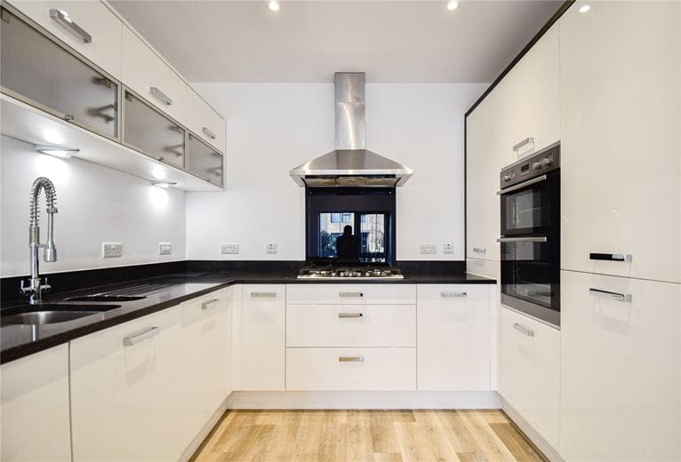 3 bedroom house, Whittle Avenue, Trumpington CB2