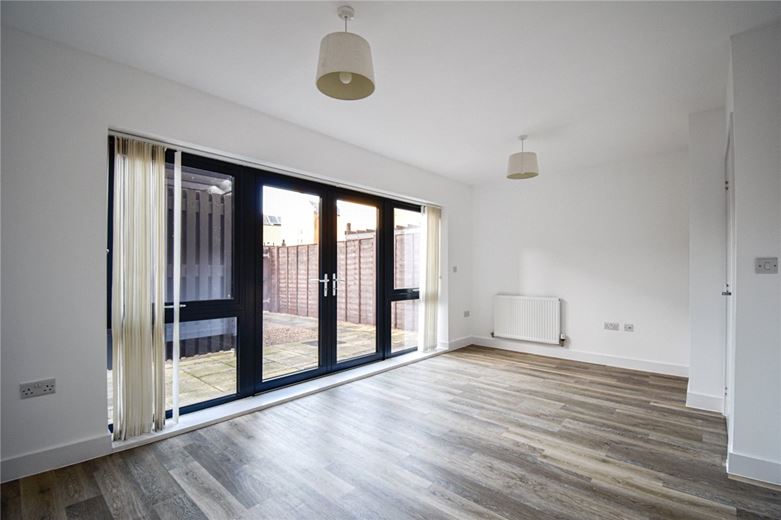 3 bedroom house, Whittle Avenue, Trumpington CB2 - Let Agreed