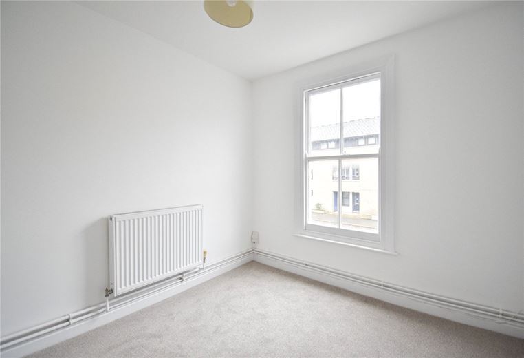2 bedroom flat, Castle Street, Cambridge CB3 - Available