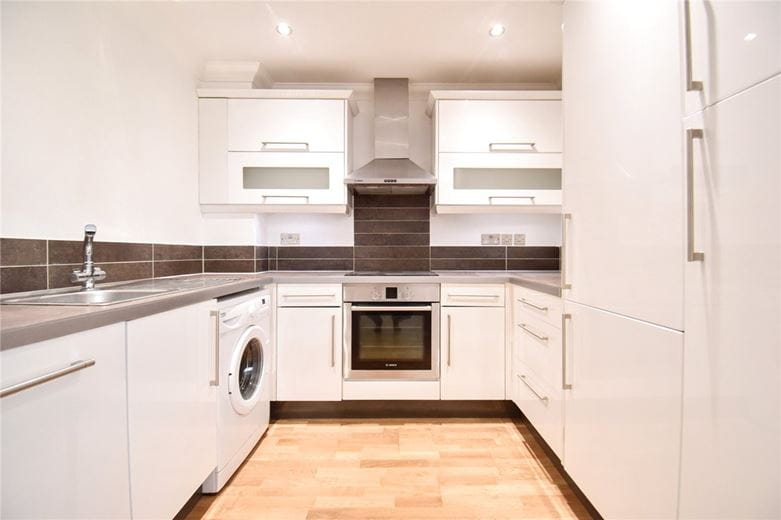 2 bedroom flat, The Redwing, Newmarket Road CB5