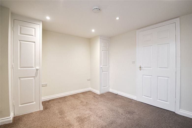 1 bedroom flat, High Street, Cherry Hinton CB1 - Let Agreed