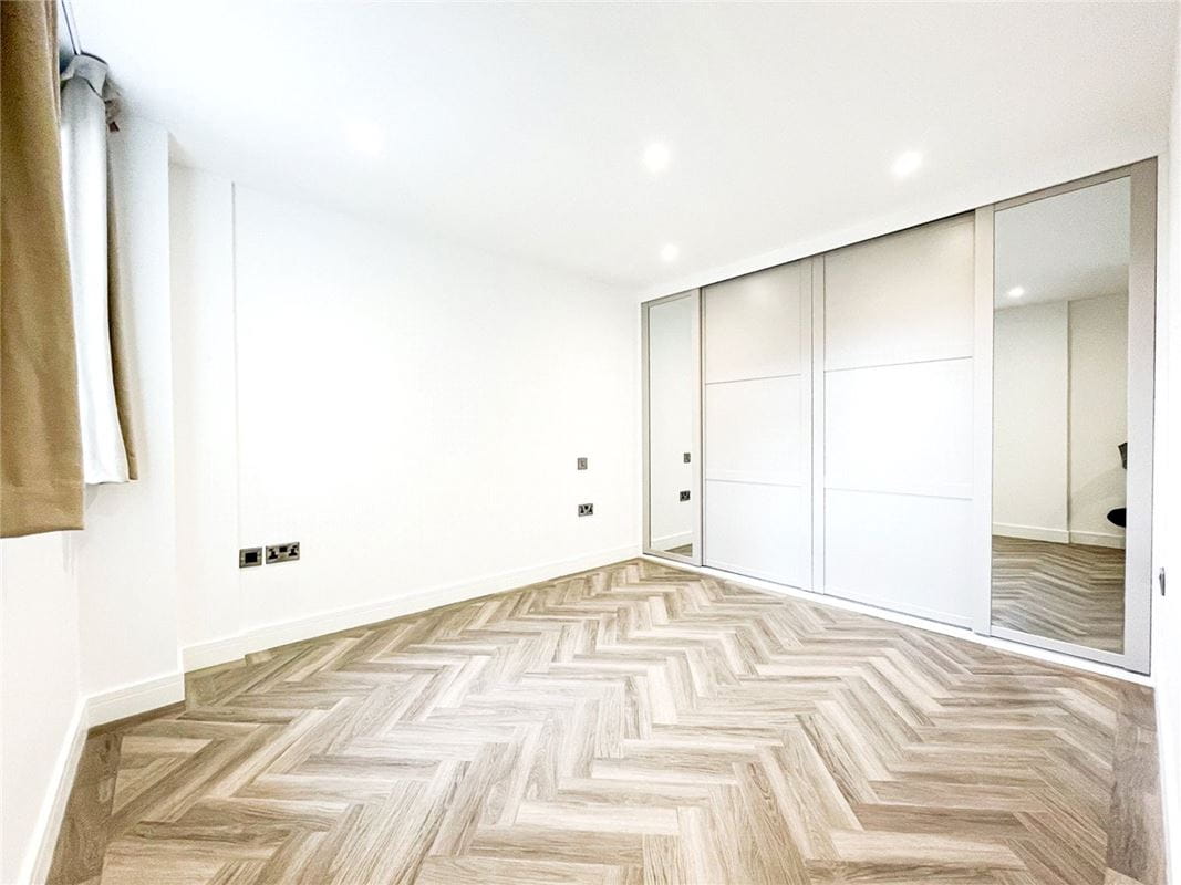 1 bedroom flat, The Belvedere, Homerton Street CB2