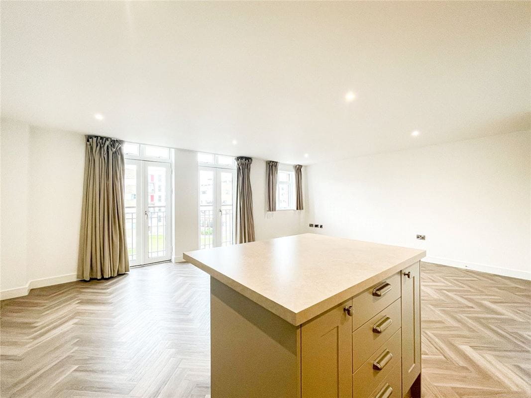 1 bedroom flat, The Belvedere, Homerton Street CB2