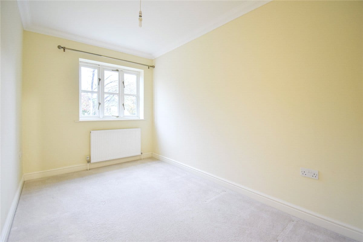 3 bedroom house, Forge End, Oakington CB24 - Available