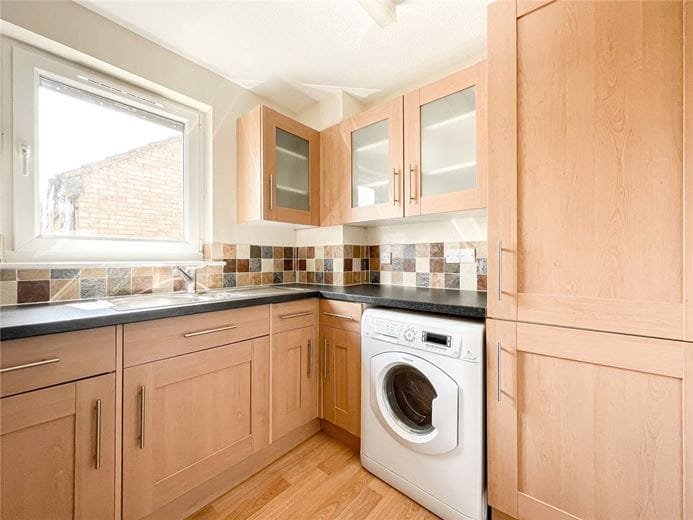 1 bedroom flat, William Smith Close, Cambridge CB1