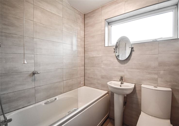 2 bedroom house, Gainsborough Close, Cambridge CB4 - Let Agreed