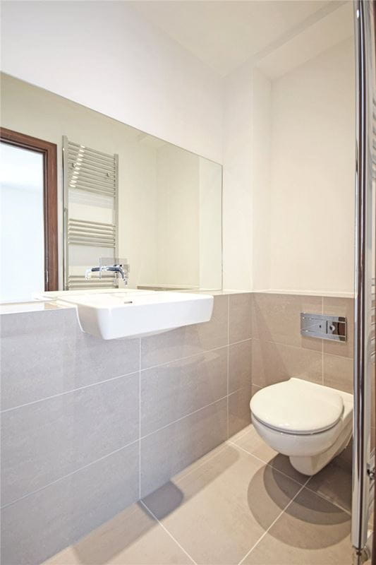 2 bedroom flat, Flamsteed Close, Cambridge CB1 - Let Agreed