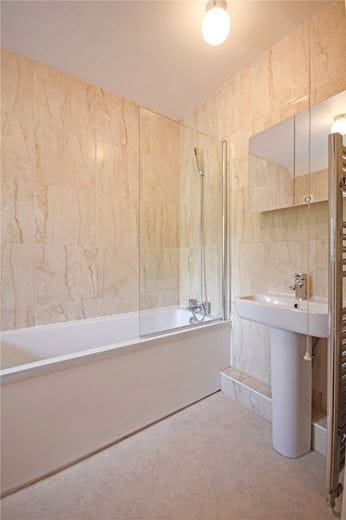 2 bedroom flat, Elmfield Road, Cambridge CB4 - Available