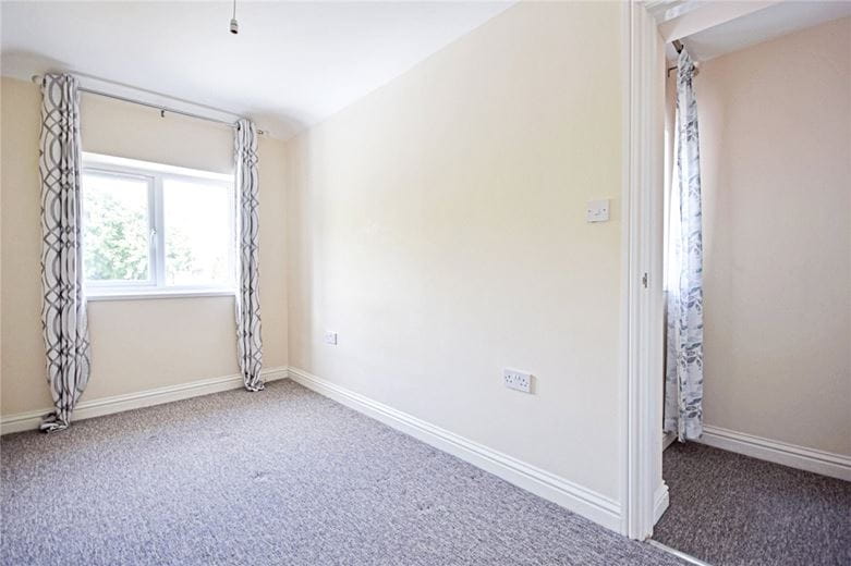 2 bedroom flat, Elmfield Road, Cambridge CB4 - Available