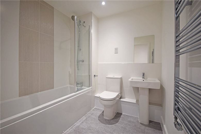 1 bedroom flat, Beacon Rise, 160 Newmarket Road CB5