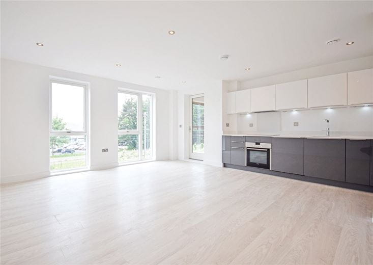2 bedroom flat, Scholars Court, Harrison Drive CB2