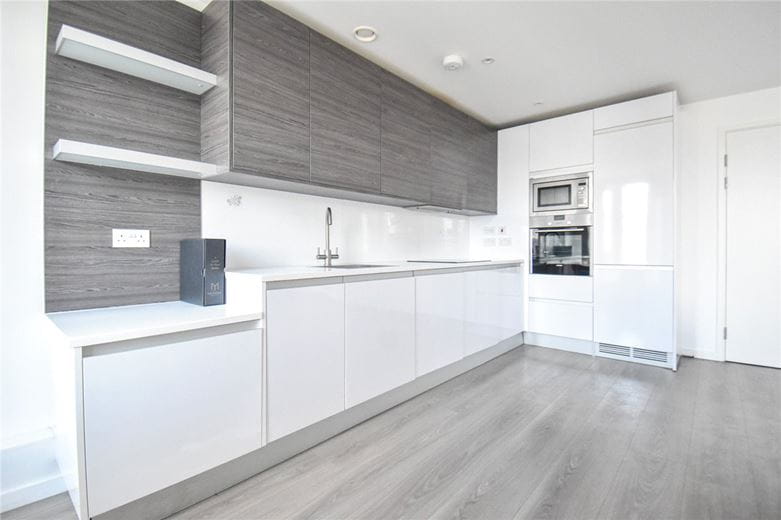 3 bedroom flat, Marque House, 143 Hills Road CB2