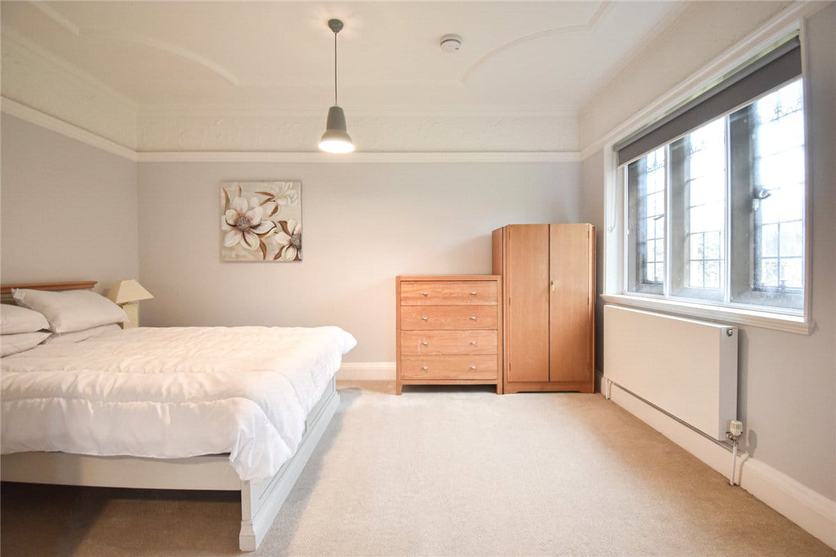  bedroom flat, The Bounds, Lady Margaret Road CB3 - Available