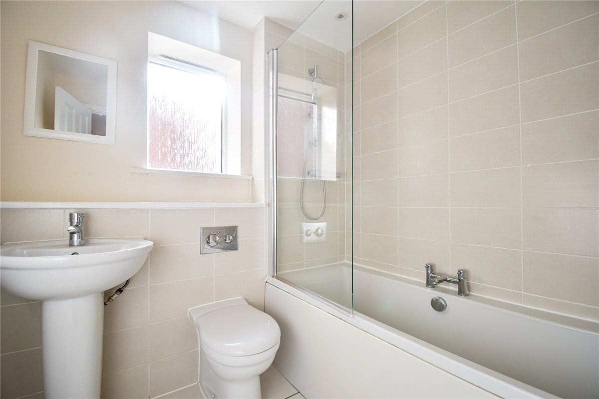 2 bedroom house, Bisley Crescent, Upper Cambourne CB23