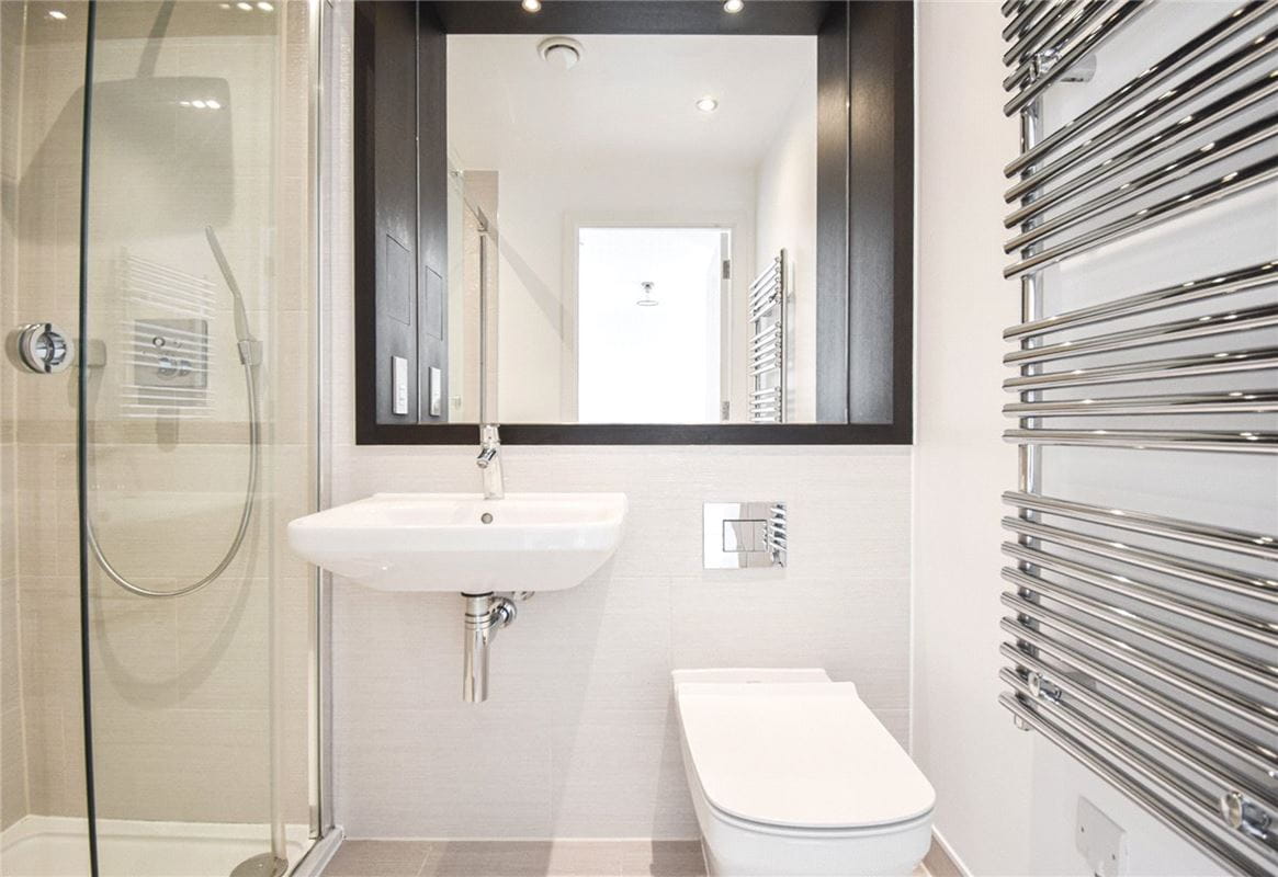 3 bedroom flat, Scholars Court, Harrison Drive CB2 - Let Agreed