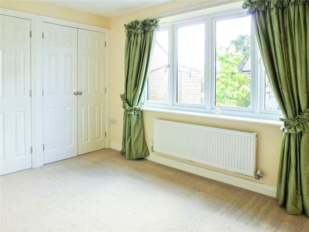 4 bedroom bungalow, Cole End Lane, Sewards End CB10 - Let Agreed