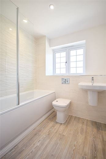 2 bedroom house, Woodfield Road, Highfields Caldecote CB23