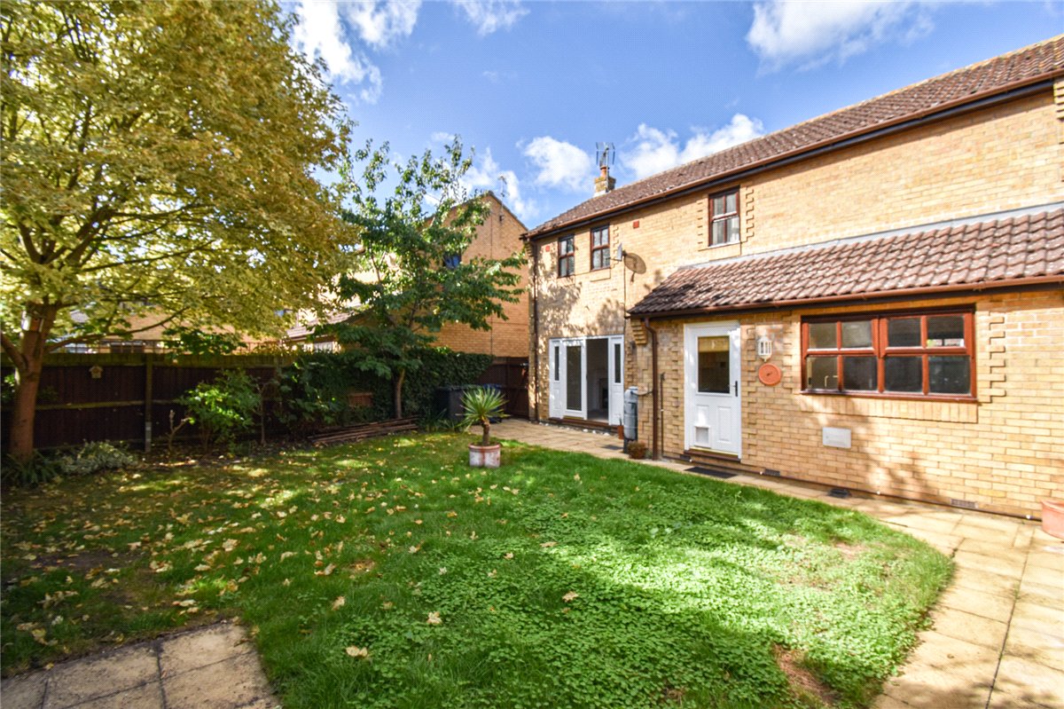 4 bedroom house, Brook Close, Histon CB24 - Available