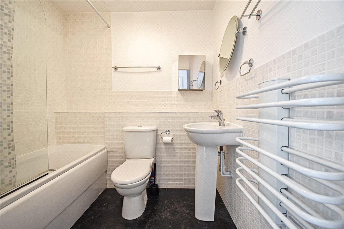 1 bedroom flat, Pearl Close, Cambridge CB4