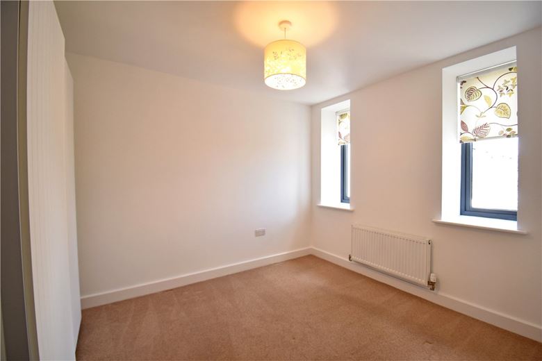 3 bedroom house, Swallow Gardens, Chesterton CB4