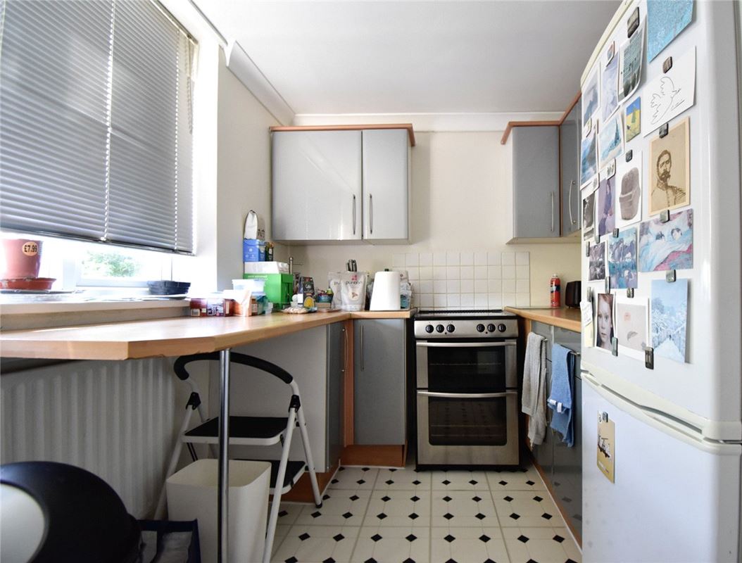 2 bedroom flat, Lilac Court, Cambridge CB1 - Let Agreed