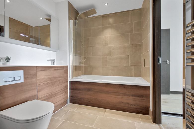 1 bedroom flat, 4 Station Square, Cambridge CB1