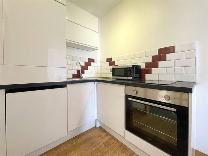 1 bedroom flat, Newmarket Road, Cambridge CB5 - Let Agreed