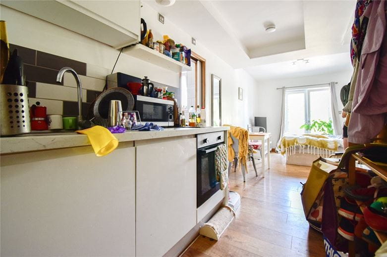 1 bedroom flat, Newmarket Road, Cambridge CB5 - Let Agreed