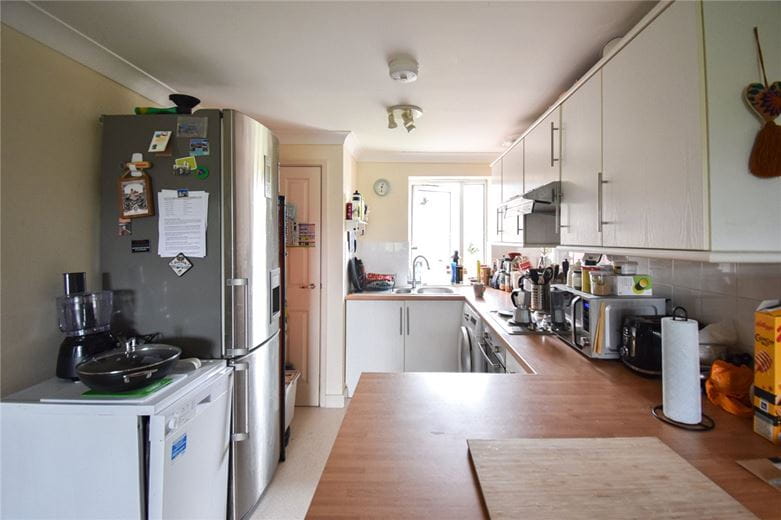 1 bedroom flat, 5 New Road, Harston CB22 - Available