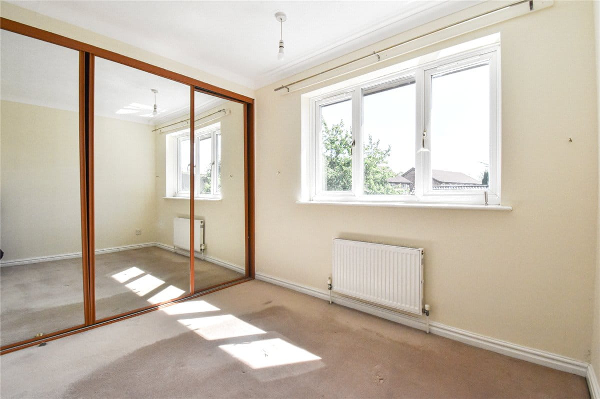 2 bedroom house, Lucerne Close, Cambridge CB1