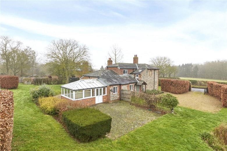 4 bedroom house, The Street, Kirtling CB8 - Available