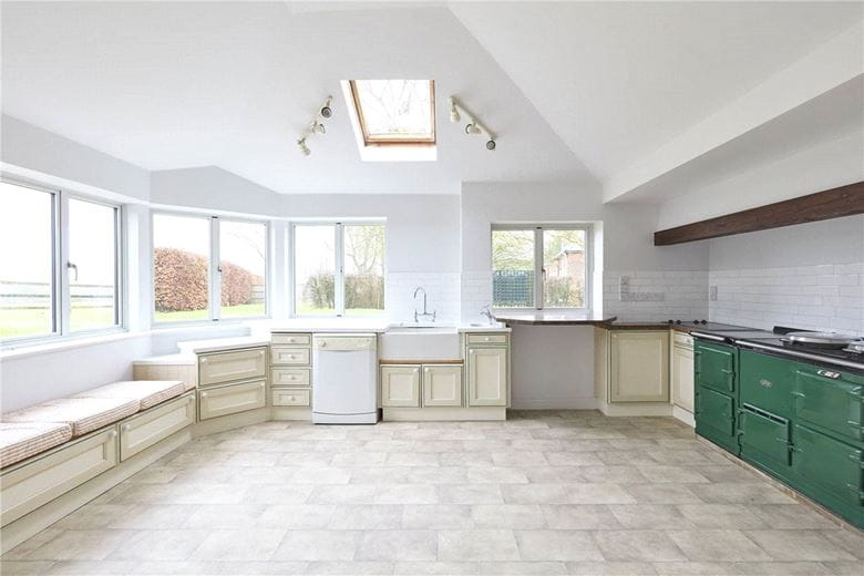 4 bedroom house, The Street, Kirtling CB8 - Available