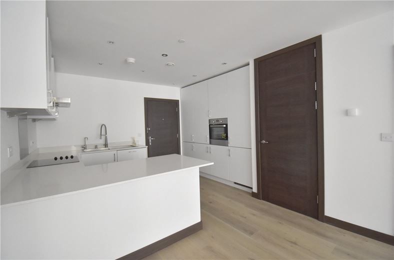 1 bedroom flat, 4 Station Square, Cambridge CB1