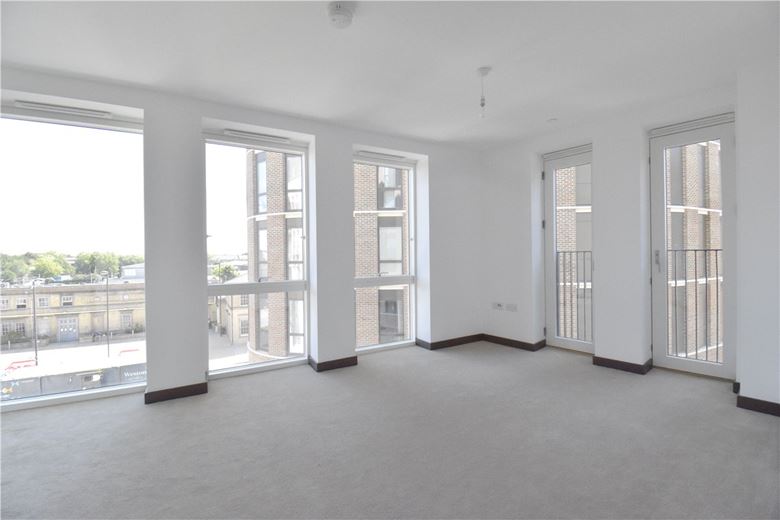2 bedroom flat, 4 Station Square, Cambridge CB1 - Available