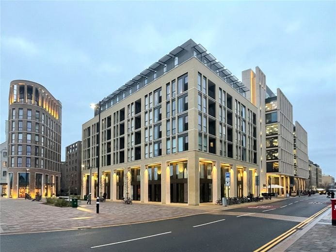 2 bedroom flat, 4 Station Square, Cambridge CB1